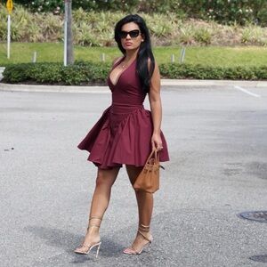 House of Cb Valentia dress size small.